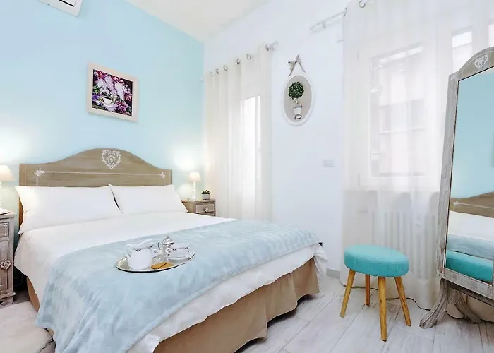 Vaticano Terrace: Brand New 2 Bedrooms 2 Bathrooms רומא
