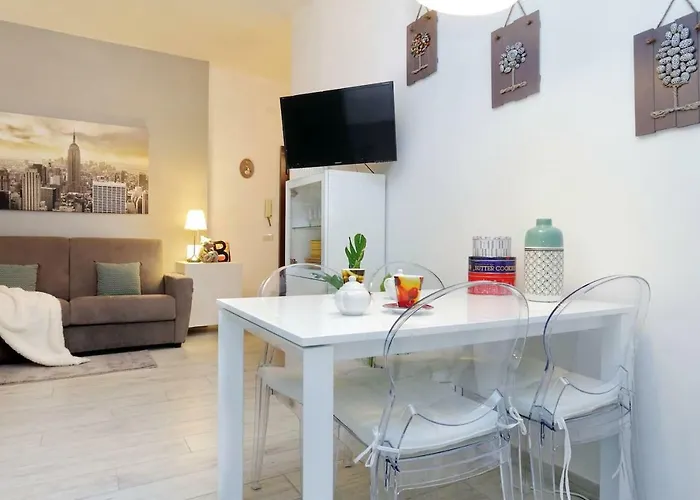 Vaticano Terrace: Brand New 2 Bedrooms 2 Bathrooms * רומא